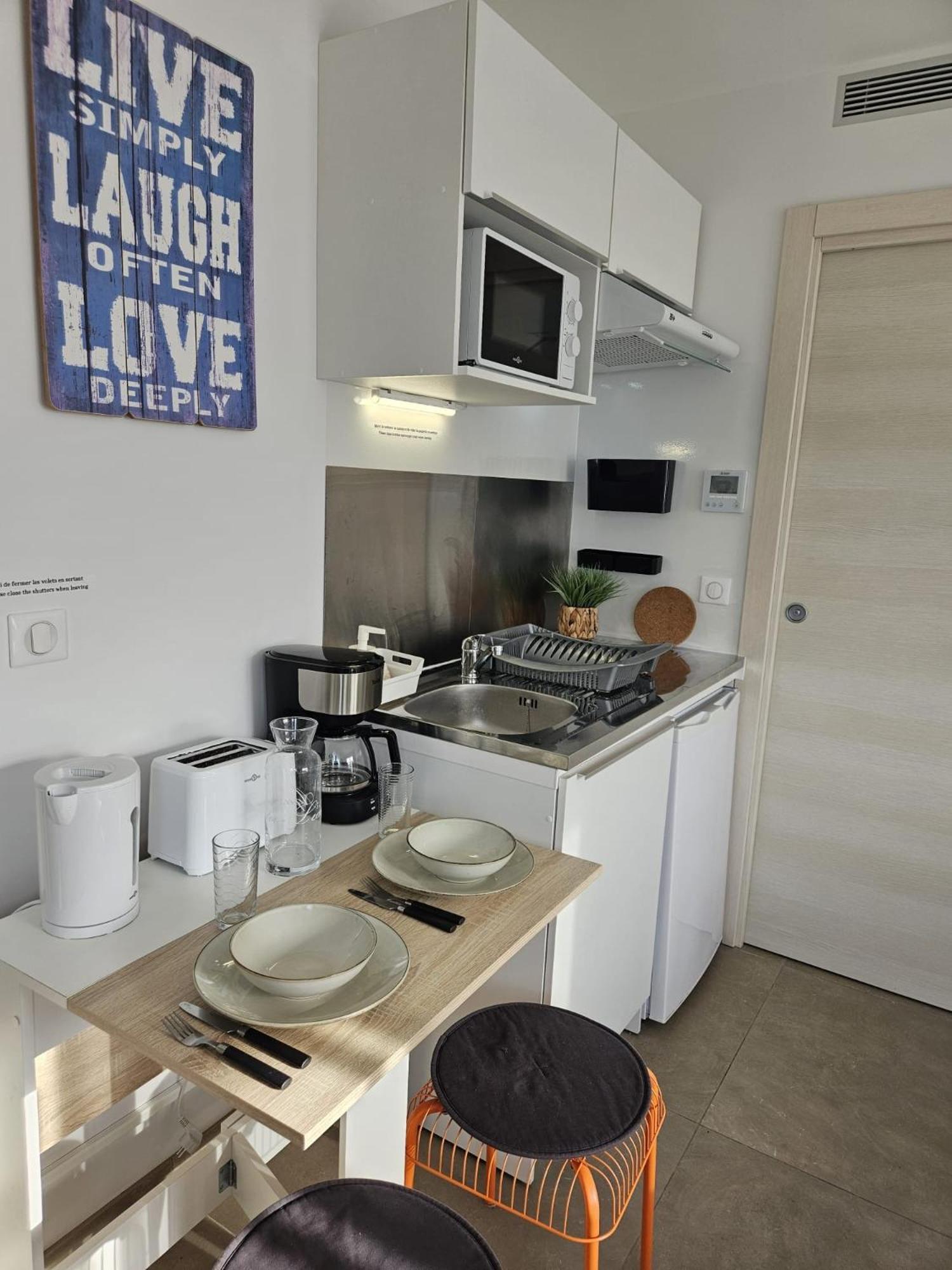 Twenty Rent Hotel Cagnes-sur-Mer Kültér fotó